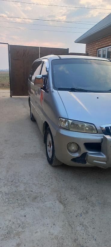 транс: Hyundai Starex: 1999 г., Минивэн — 2