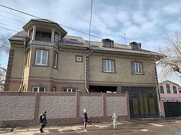 🏡 Продается двухэтажный дом с мансардой и жилым подвалом 📍 Жилой at lalafo.kg 🏡 Продается двухэтажный дом с мансардой и жилым подвалом 📍 Жилой