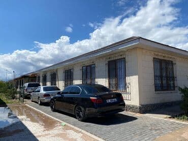 трехкомнатная квартира: Коттедж, ДАЙМОНД ЦО Diamond Resort, Бостери, Парковка, стоянка, Бассейн, Футбольное поле — 7