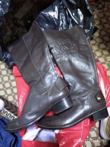 Сапоги кожаные размер 37 состояние отличное коричневые