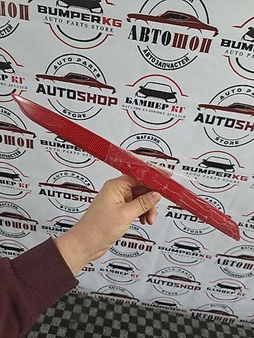 Отражатель Hyundai 2018 г., Новый