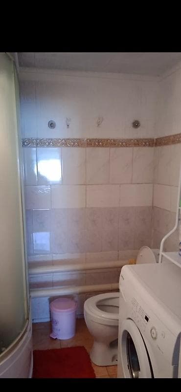 продаю 3 ком: 60 м², 3 комнаты, Забор, огорожен — 2