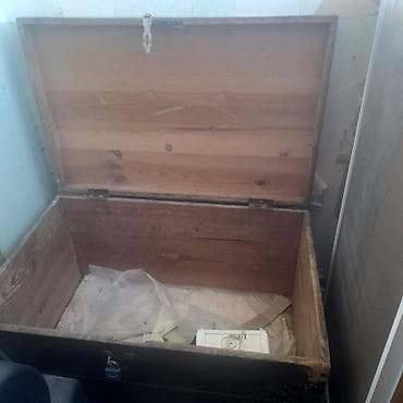 Табылгалар кеңсеси: Винтажная деревянная мебель для дома/дачи: - Большой сундук -шкаф — 1