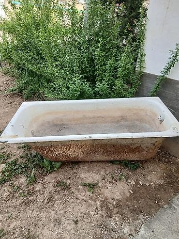 бочка для вада: Чугунная ванна . - Прямоугольная форма, классический борт — 3