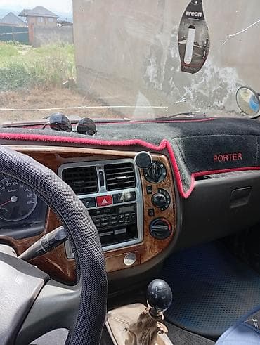 сиденья на портер 1: Hyundai Porter: 2004 г., 2.5 л, Механика, Дизель — 3