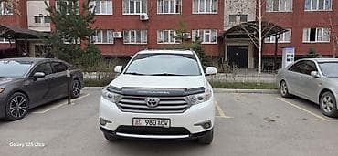 prius v: Toyota Highlander: 2011 г., 3.5 л, Автомат, Бензин, Кроссовер — 1