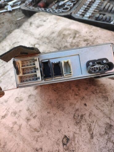 крыло е34: МЕРС W220 S500 запчасти по салону по кузову задние крыло правый и — 8