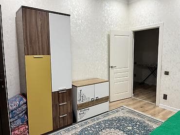 Спальный гарнитур, Односпальная кровать, ДСП, цвет - Белый at lalafo.kg Спальный гарнитур, Односпальная кровать, ДСП, цвет - Белый