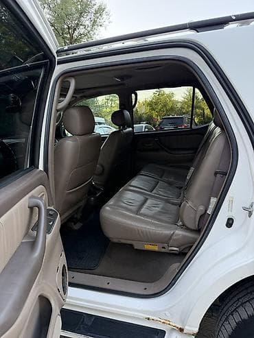 avalon 2017: Toyota Sequoia: 2003 г., Автомат, Бензин, Внедорожник — 7