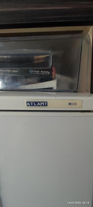 Продаю холодильник Atlant, двухкамерный, с нижней морозильной камерой at lalafo.kg Продаю холодильник Atlant, двухкамерный, с нижней морозильной камерой
