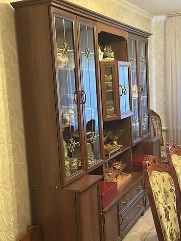 Буфеты: Шкаф‑горка/буфет для гостиной с витринами - Материал: ЛДСП под темный — 2