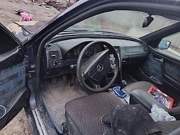 kia corento: Mercedes-Benz C-Class: 1996 г., 1.8 л, Ручные, Бензин, Седан — 4