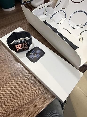 нуга вест: Watch SE 2 (40 мм), аккумулятор 100%. 💯 Использовались 2 месяца, без — 3