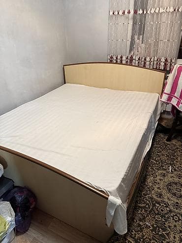 2х спальный диван: Прямой диван, Б/у — 1