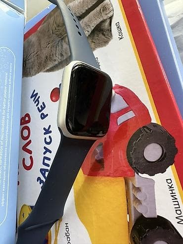 Apple Watch: Apple Watch SE (2-го поколения), алюминий, цвет корпуса — серебристый — 1