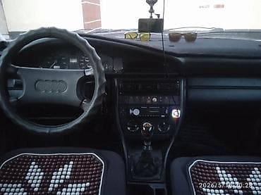 Audi: Audi S4: 1992 г., 2.3 л, Кол менен иштөөчү, Газ, Седан — 7