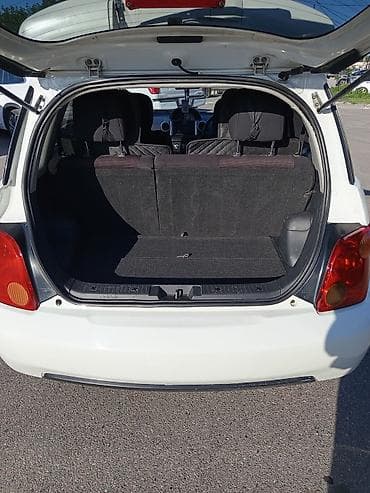 крепление бампера: Toyota Ist: 2002 г., 1.5 л, Автомат, Бензин, Хэтчбэк — 2