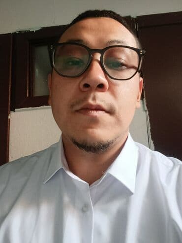 По городу Такси, легковое авто