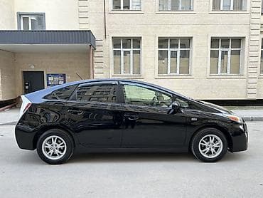 kia ray: Toyota Prius: 2012 г., Гибрид, Хэтчбэк — 7