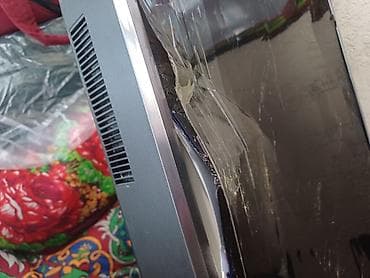 lg: Телевизор LG— 56 см 95 см Особенности и разъёмы: - На задней панели — 7