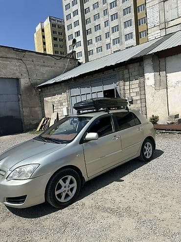 Toyota Corolla: 2004 г., 1.6 л, Автомат, Бензин, Хэтчбэк