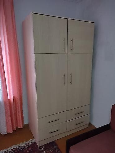 камод для обуви: В связи с отъездом ::Продаётся шифоньер светлый с антрисолью. Два — 2