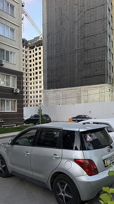 windom 2001: Toyota Ist: 2003 г., 1.5 л, Автомат, Хэтчбэк — 3