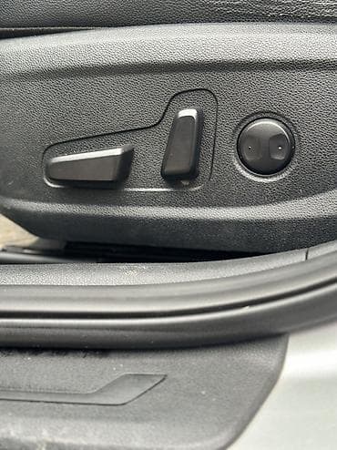 Продажа авто: Kia K5: 2019 г., 2 л, Автомат, Газ — 9