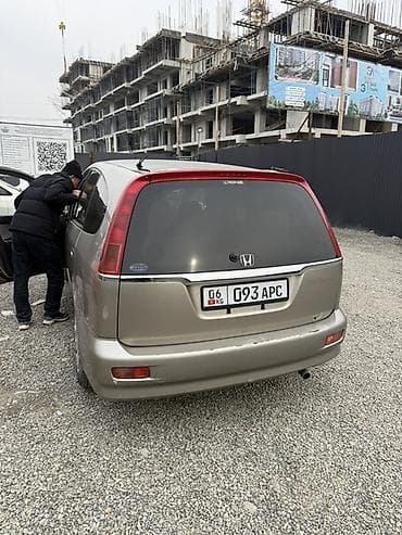 продам крайслер: Honda Stream: 2002 г., 1.7 л, Вариатор, Бензин, Универсал — 4