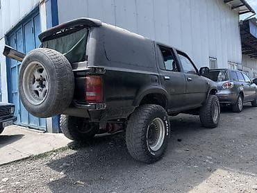 Унаа: Toyota Hilux Surf: 1992 г., 2.9 л, Кол менен иштөөчү, Дизель, Жол тандабас — 2