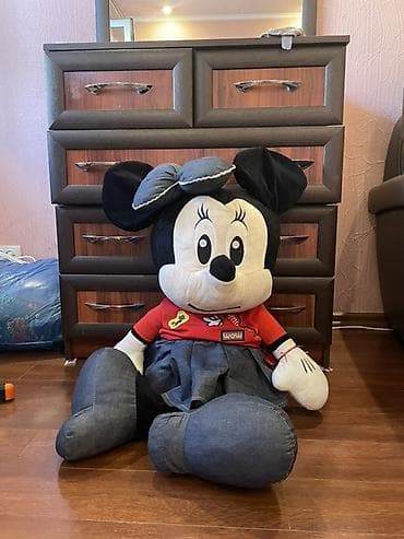 Большая мягкая игрушка Minnie Mouse - Высота: примерно 80–100 см