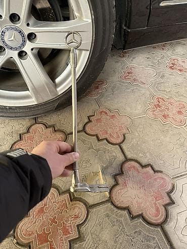 gps антенна: Металлическая парковочная «антенна» с эмблемой Mercedes-Benz Флаг — 2