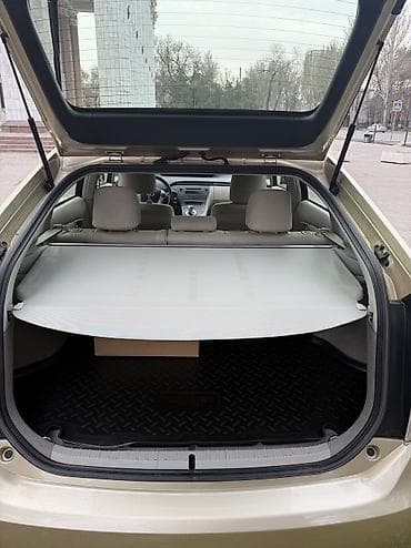 prius 2006: Toyota Prius: 2011 г., 1.8 л, Вариатор, Гибрид, Хэтчбэк — 8