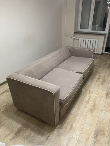 Ламинат: Түз диван, Колдонулган, Үч кишилик — 1