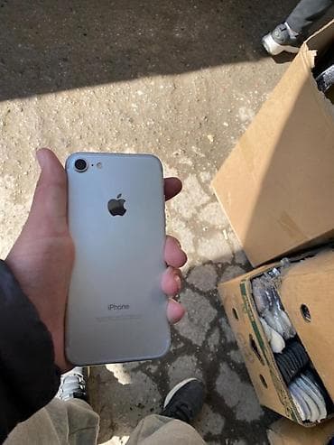 iohone x: IPhone 7, Б/у, Серебристый, 97 % — 4
