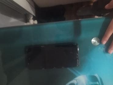 cat s22: Samsung Galaxy S21, цвет - Черный — 2