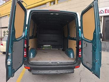 Жеңил жүк ташуучу унаа, Mercedes-Benz — 7