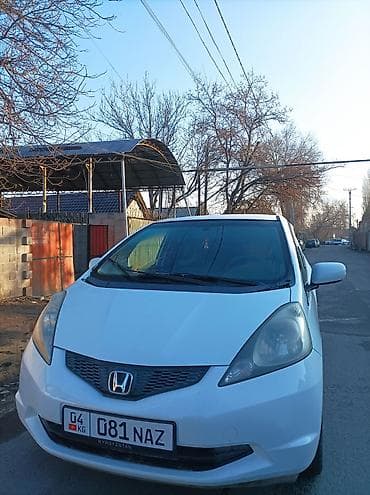fit 2: Honda Fit: 2011 г., 1.5 л, Автомат, Бензин, Хэтчбэк — 2