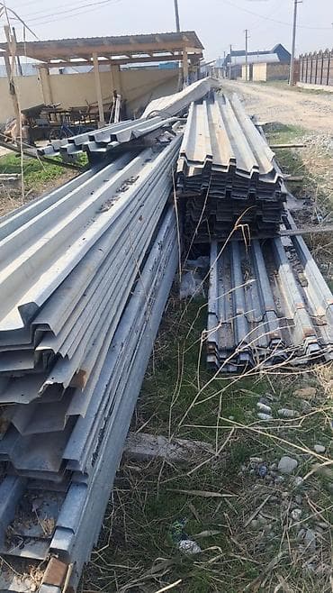 лист рифленный: Профнастил оцинкованный, листовой профиль С-образного типа Описание — 1