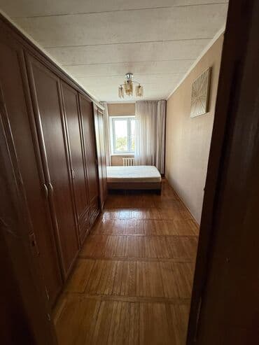 сдаю квартиру в чолпон ате: 2 комнаты, 56 м², Индивидуалка, 5 этаж, Косметический ремонт — 3