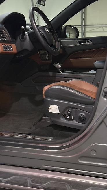shadow line: Ssangyong Rexton: 2019 г., Внедорожник — 6