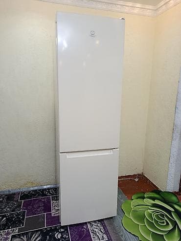 бу холодиник: Холодильник Indesit, Б/у, Двухкамерный, De frost (капельный), 60 * 2 * 60 — 8
