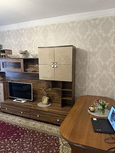 продаётся квартира токмок: 2 комнаты, 48 м², 105 серия, 1 этаж, Евроремонт — 3