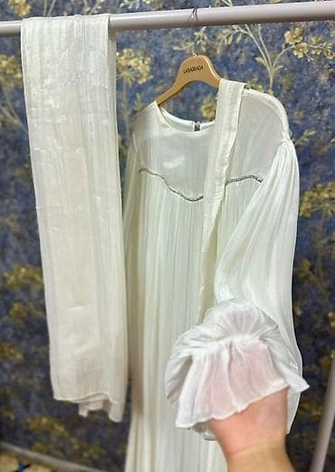 Платья: Вечернее платье, Длинная модель, С рукавами, M, L, XL — 1