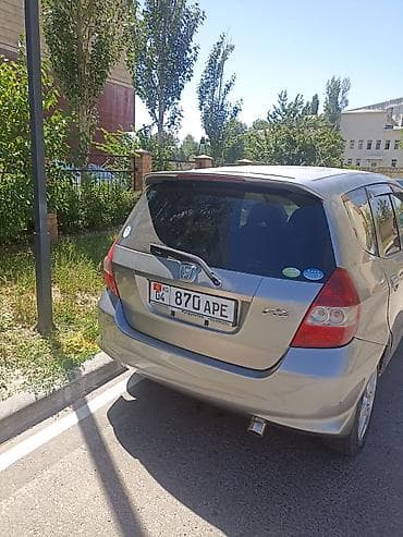 радиатор спарк: Honda Fit: 2003 г., 1.5 л, Автомат, Бензин, Хэтчбэк — 7