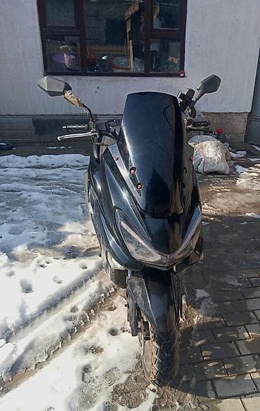 super soco ts: Макси-скутер Yamaha, 150 куб. см, Бензин, Б/у — 2