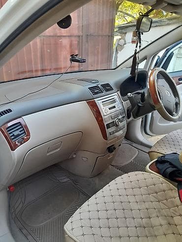 аренда авто ош камри: Toyota Ipsum: 2004 г., 2.5 л, Автомат, Бензин, Минивэн — 7