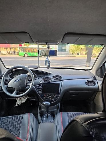Ford Focus: 2003 г., 2 л, Автомат, Газ, Седан