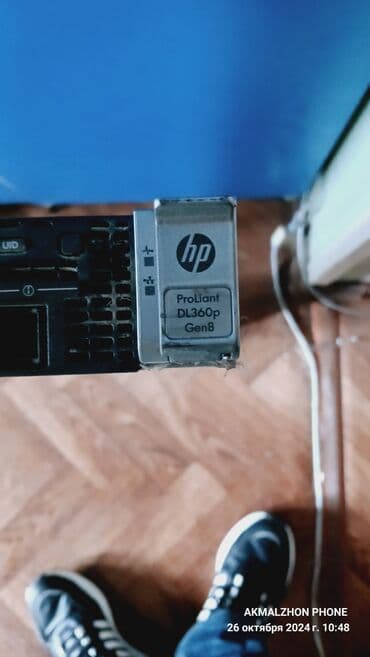 Hp сервер gen 8
оперативка +16=32 гб 
4 диска по 500 гб
2 тб