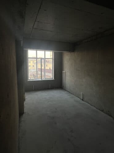 срочно продам квартиру в бишкеке: 1 комната, 48 м², Элитка, 2 этаж, ПСО (под самоотделку) — 6